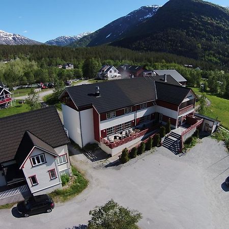 Jostedal Hotel Esterno foto